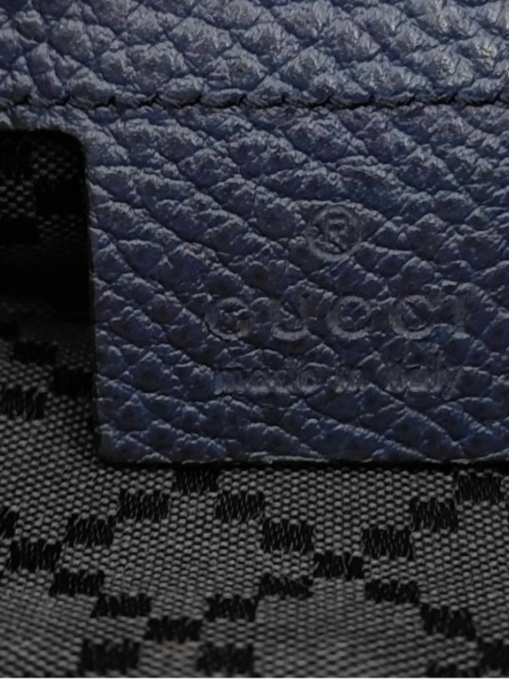 Gucci Mens Navy Blue Pebbled Leather Tote Business Shoulder Bag Web Strap